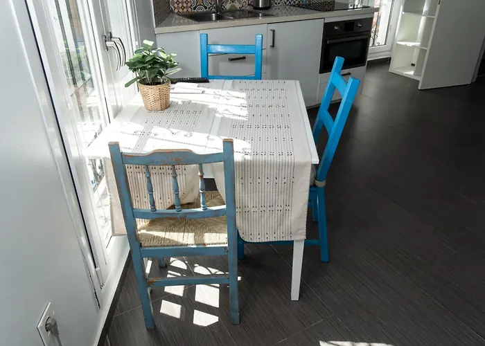 Surfersresidence Apartments