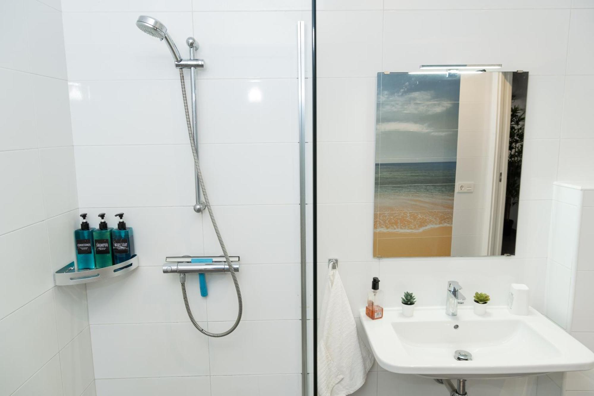 Surfersresidence *